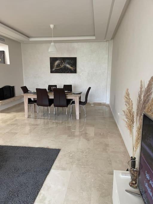 Chic & Cosy Flat Near Airport Lockbox Fast Wifi Lejlighed Nouaceur Eksteriør billede